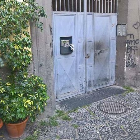 Apartment Fabrizio Neapel Exterior foto